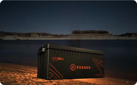 Roamer Smart 4 Battery sat on the beach at night time